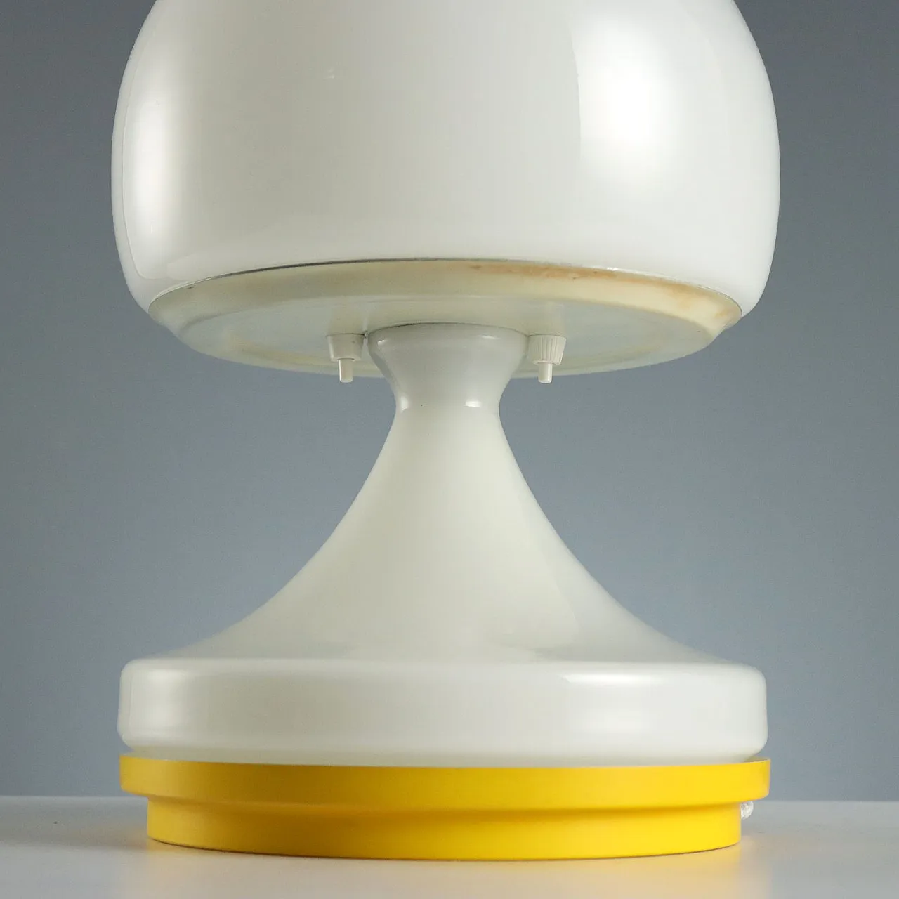 Glass table lamp, 1970s 7
