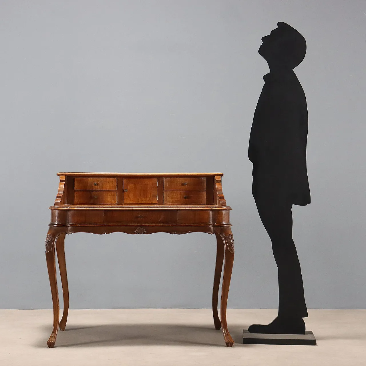 Baroque style writing desk in walnut, 20th century 3