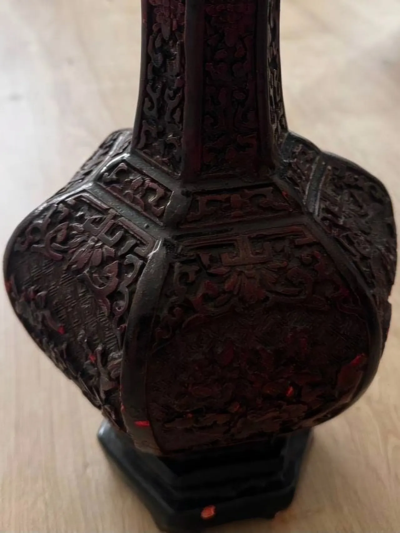 Chinese Carved Cinnabar Lacquer Hexagonal Vase 4