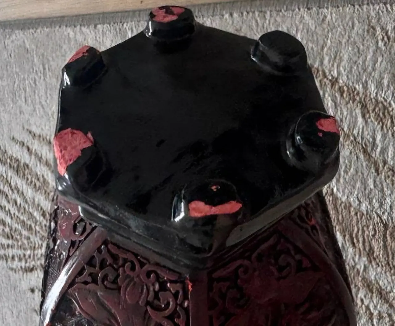 Chinese Carved Cinnabar Lacquer Hexagonal Vase 9