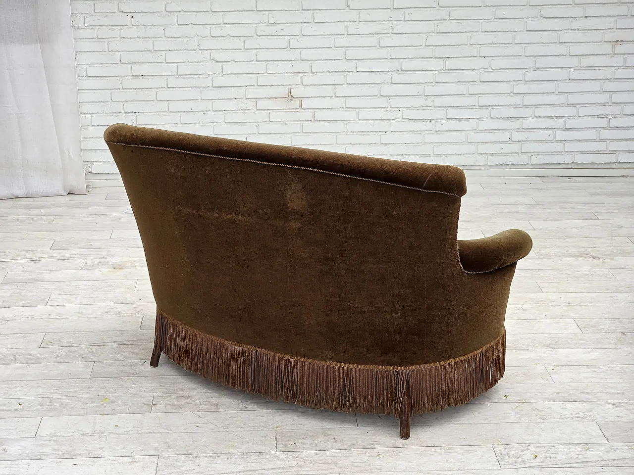 Divano danese a 2 posti, mobili originali in velluto verde, anni '60 11