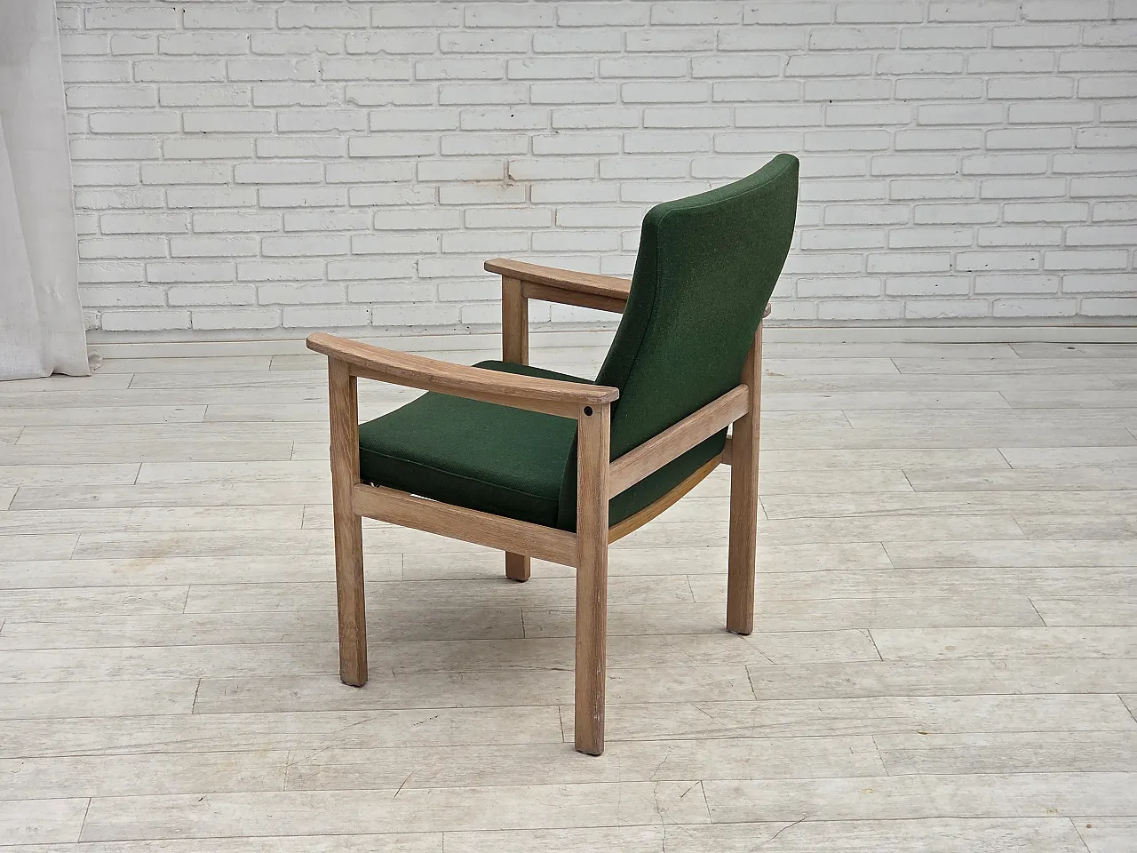 1980s, Danish armchair by Høng Stole, green furniture wool, oak wood. 11