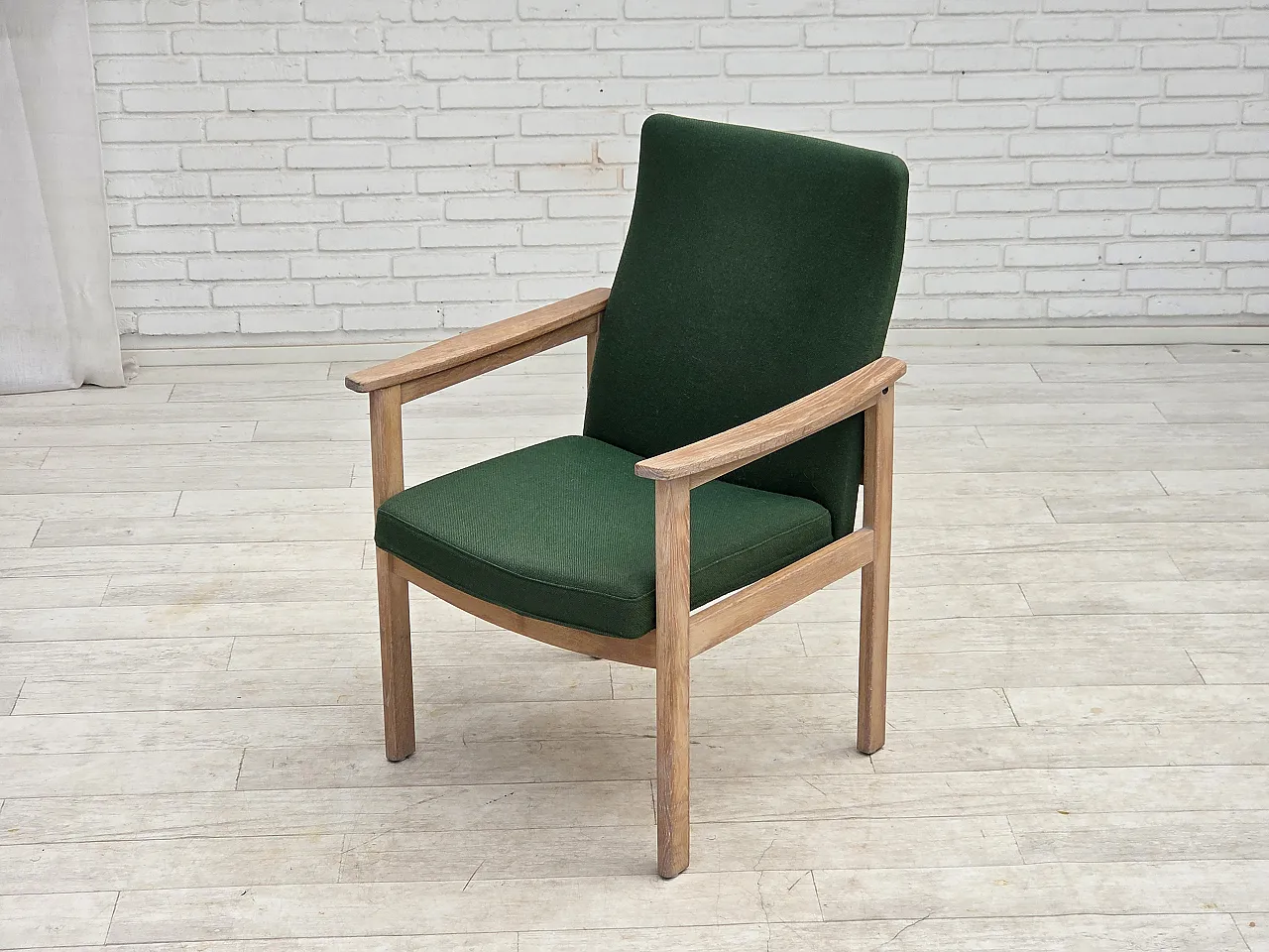 1980s, Danish armchair by Høng Stole, green furniture wool, oak wood. 13