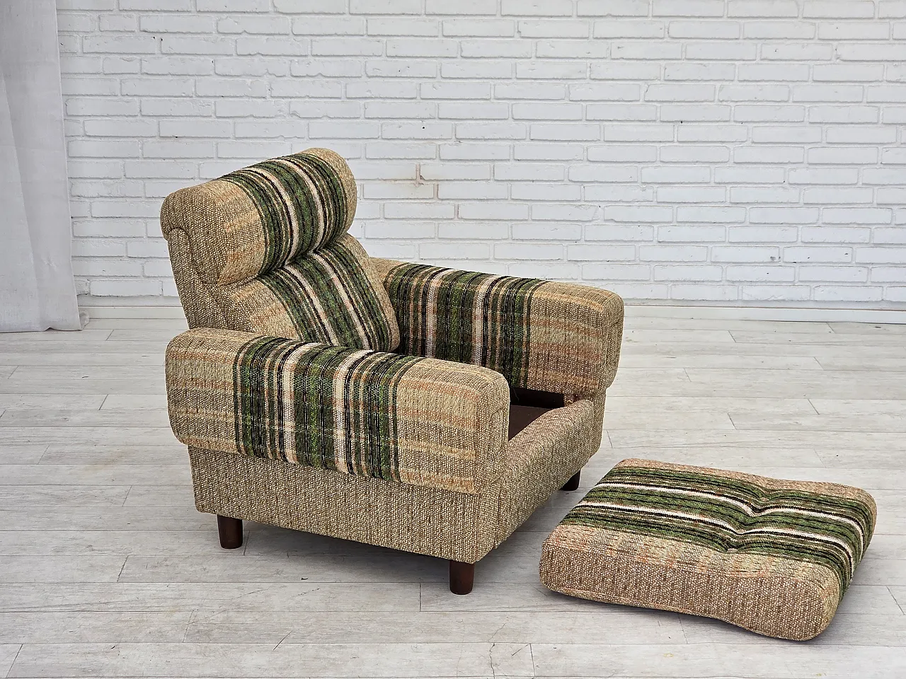 1980s, Danish club chair by Nisbo Horsens, furniture wool. 8