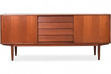 Credenza scandinava in teak di Nils Jonsson per P.S. Heggen