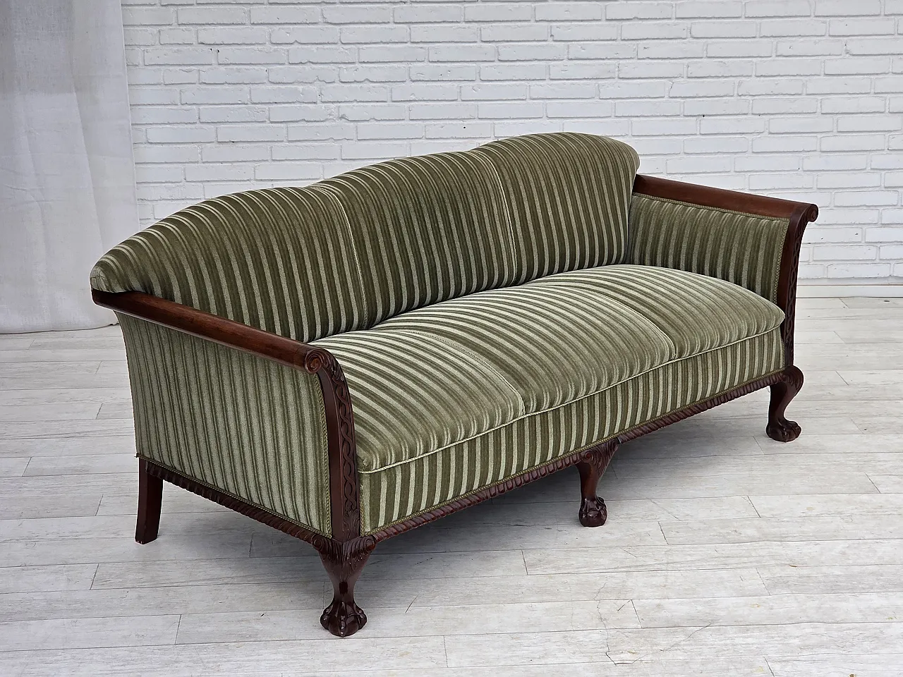 3-seater Danish sofa in green velvet and teak wood, 1950s 5