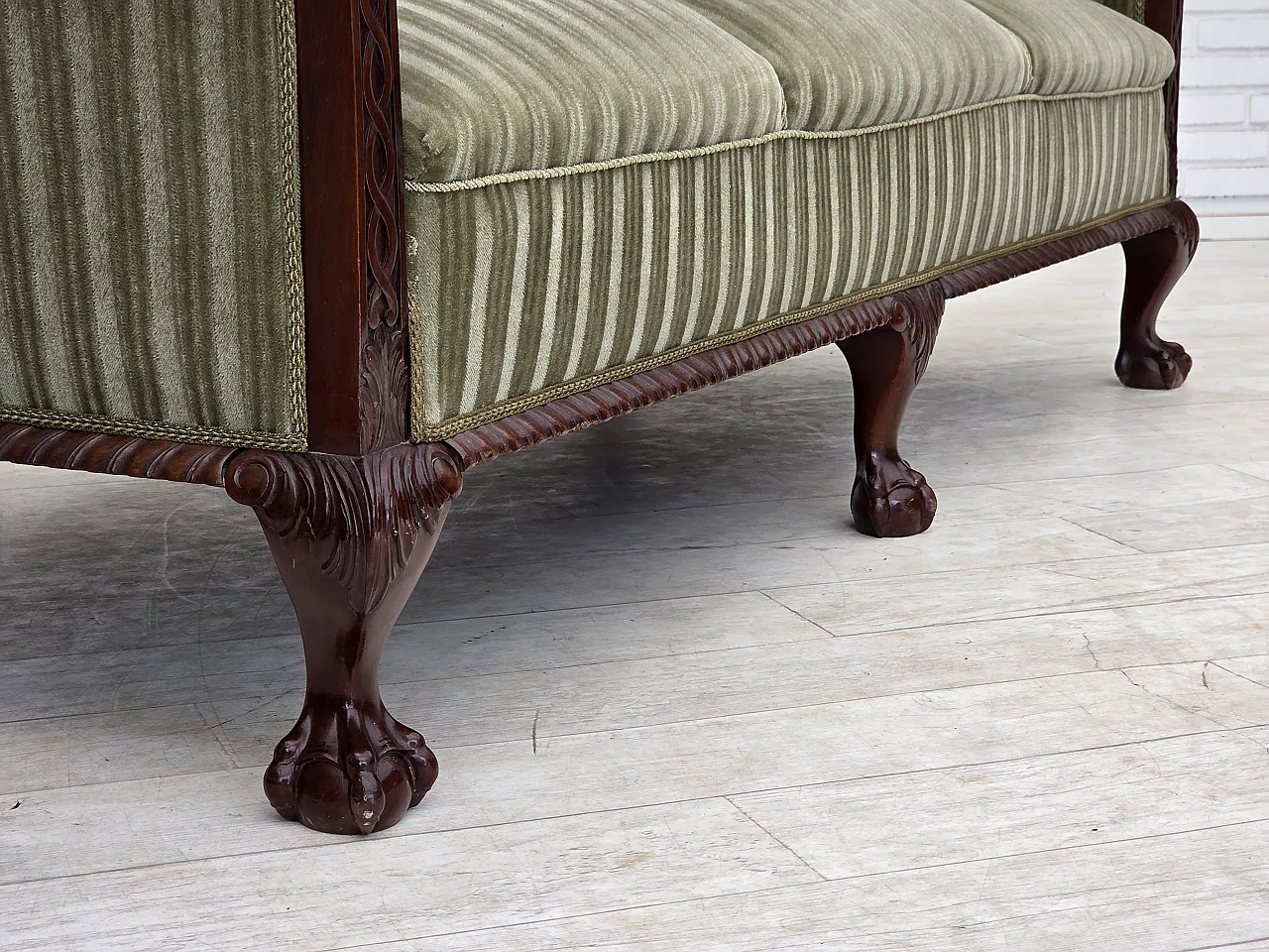 3-seater Danish sofa in green velvet and teak wood, 1950s 6