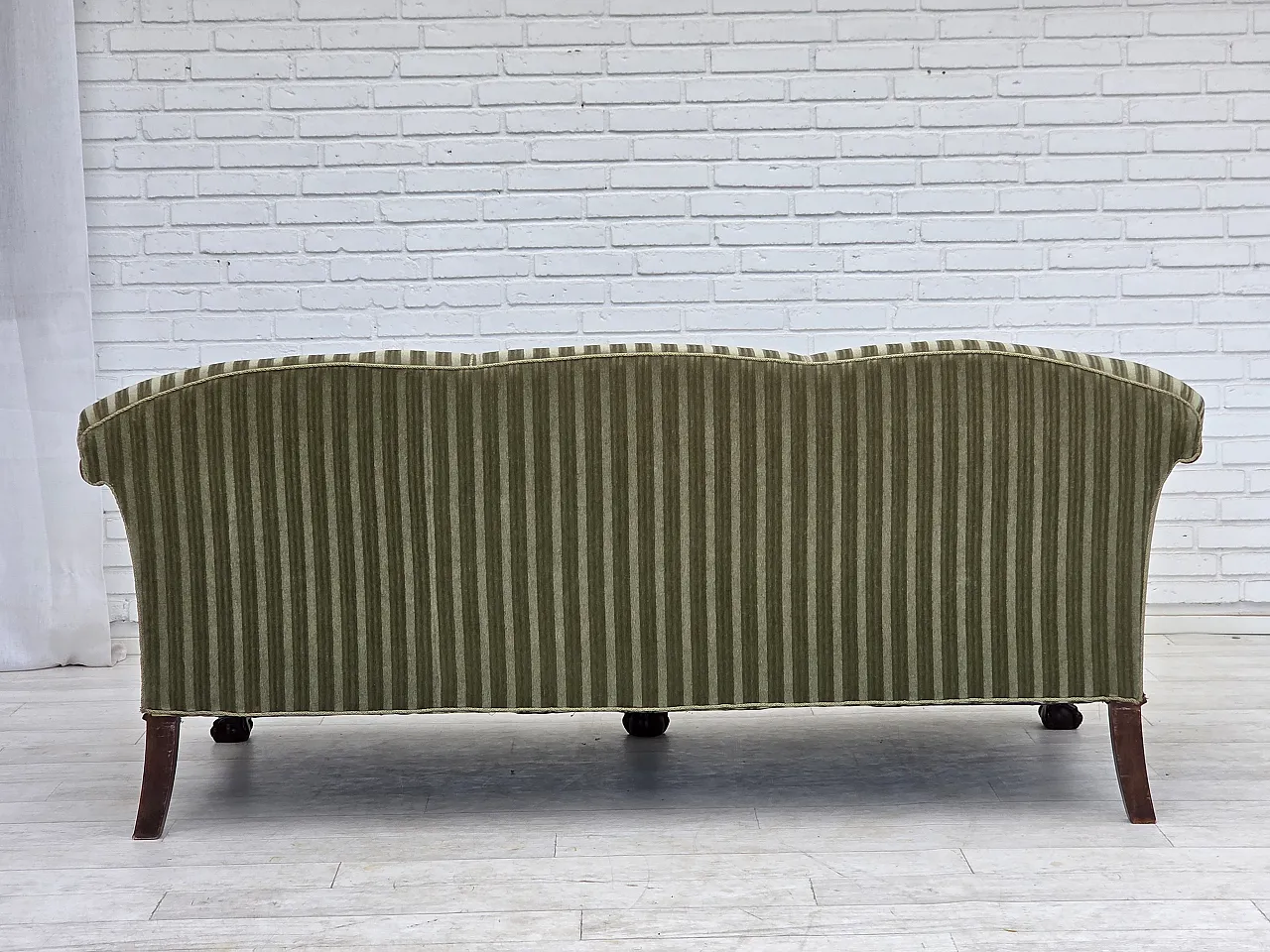 3-seater Danish sofa in green velvet and teak wood, 1950s 12