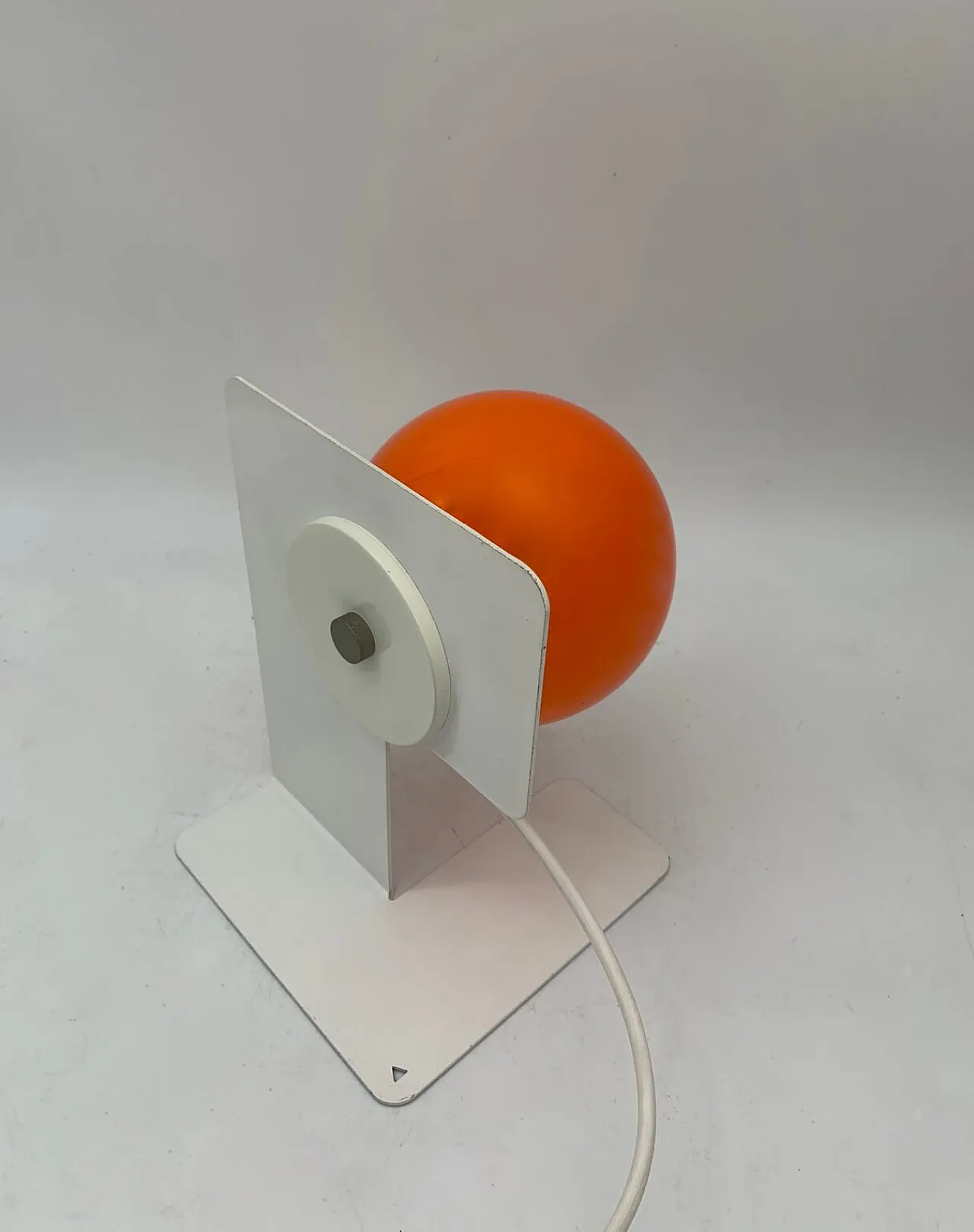 Lampada da tavolo con palla Sciolari, anni '70 4