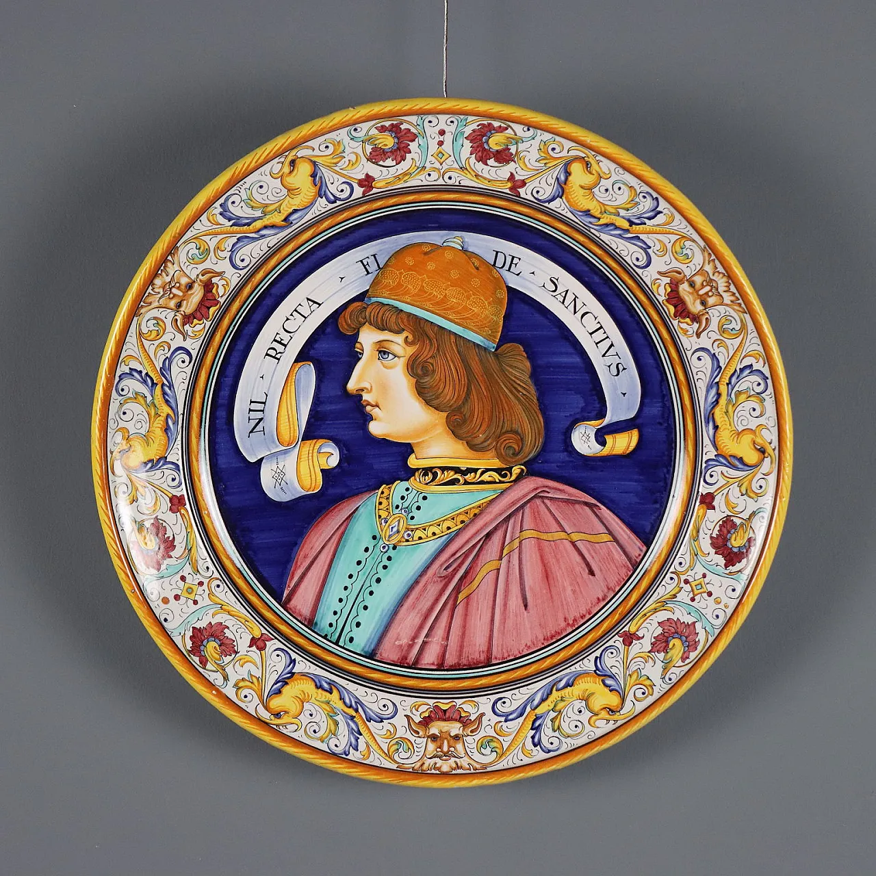 Piatto in maiolica di Deruta Manifattura Fratelli Mari, '900 1