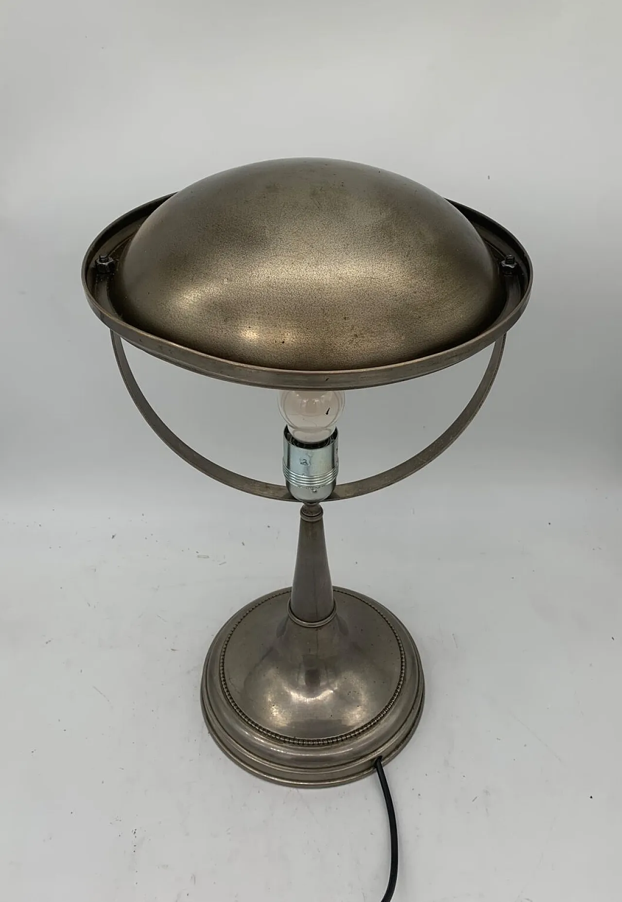 Lampada da tavolo in metallo, anni '30 3