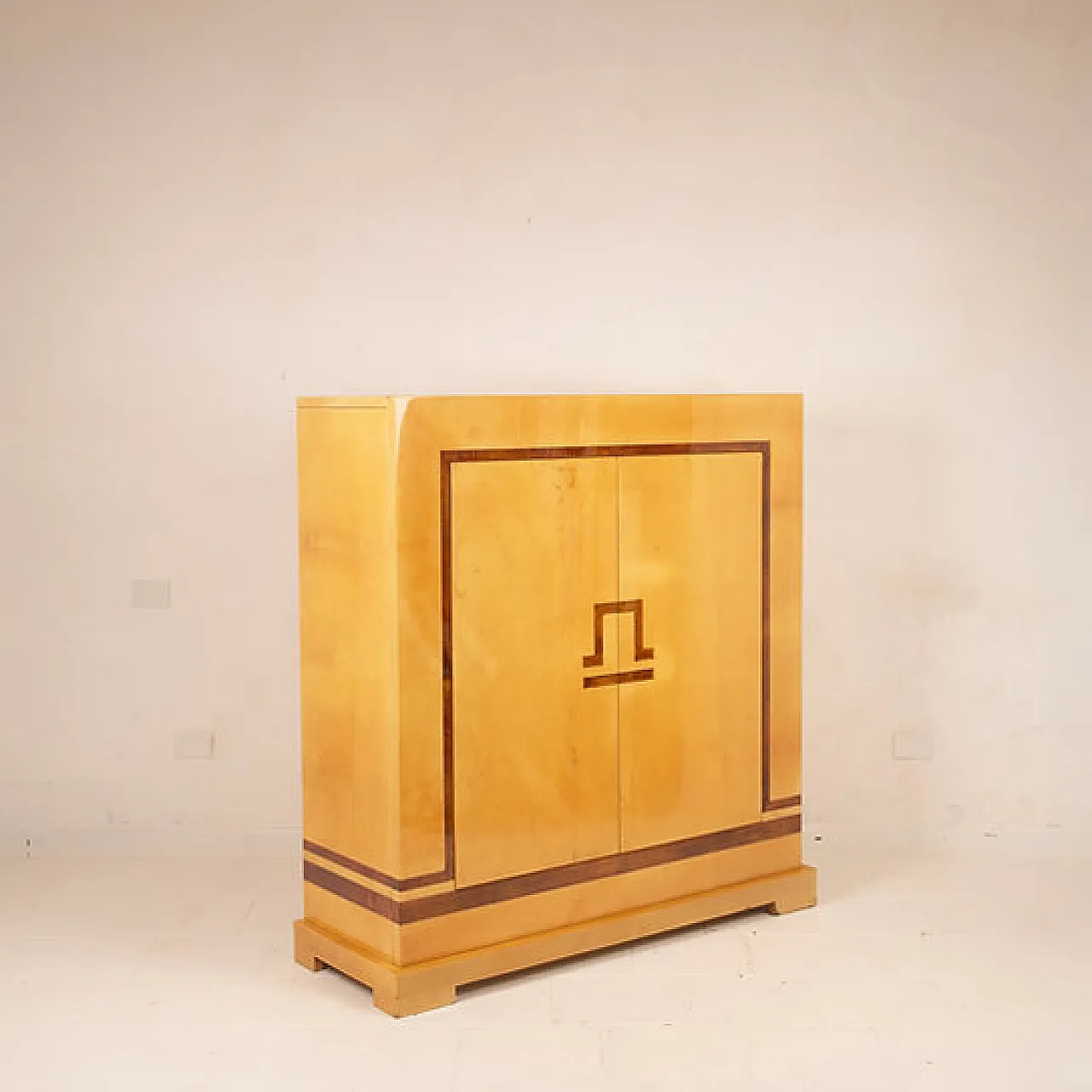 Goatskin parchment bar cabinet by Tura and Valsecchi for Tura, 1970s 1