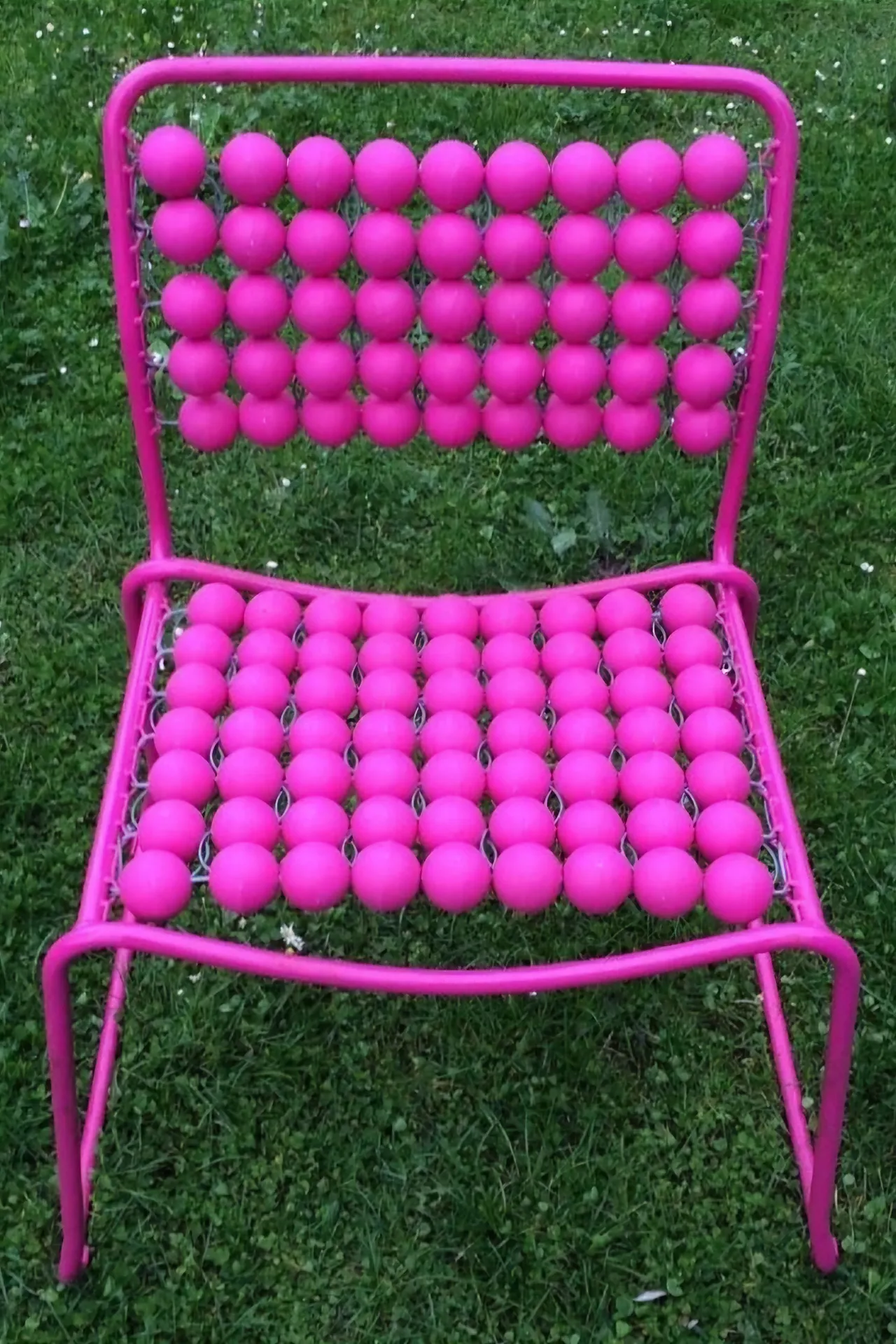 10 Iconic Pop-Art Pink Ball Grid Chair, Late 20th Century 6
