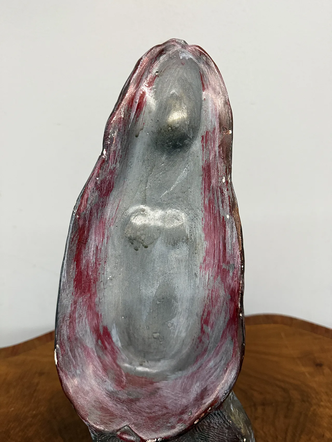 Scultura in gesso raffigurante la Vergine Maria, anni '50 2