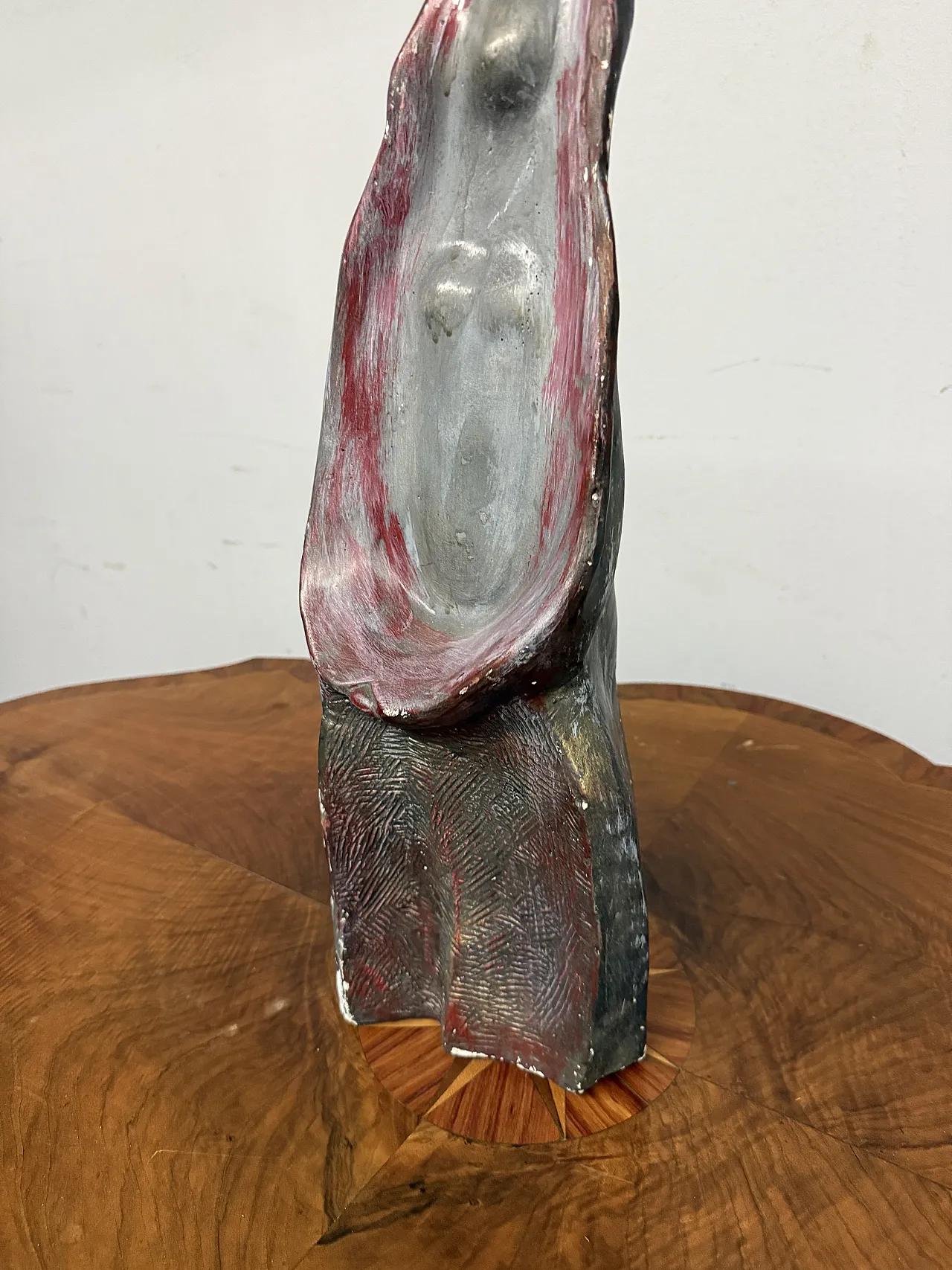 Scultura in gesso raffigurante la Vergine Maria, anni '50 4