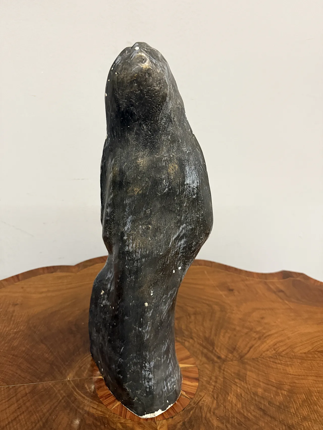 Scultura in gesso raffigurante la Vergine Maria, anni '50 8