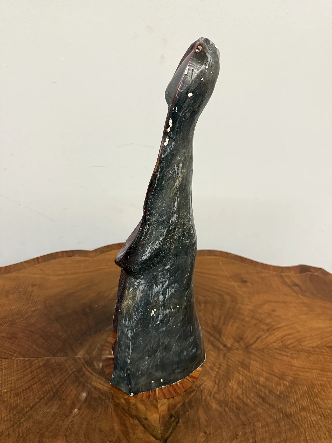 Scultura in gesso raffigurante la Vergine Maria, anni '50 9