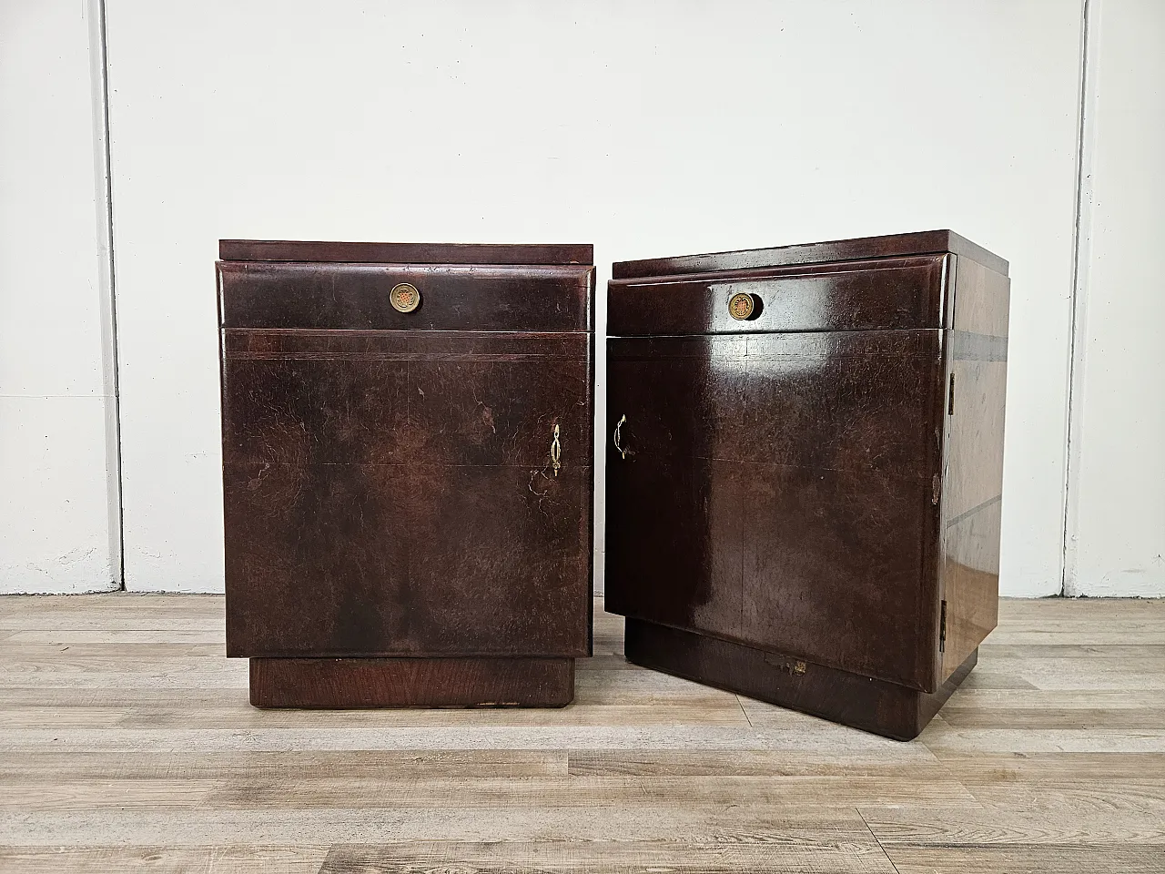Art Deco bedside tables in oak root 4