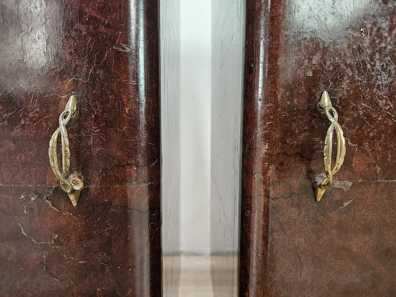 Art Deco bedside tables in oak root 9