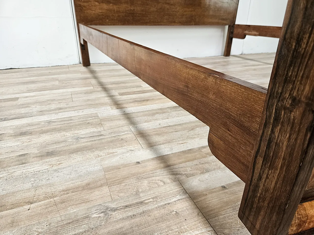 Tuscan Art Deco double bed from the 1940s 10