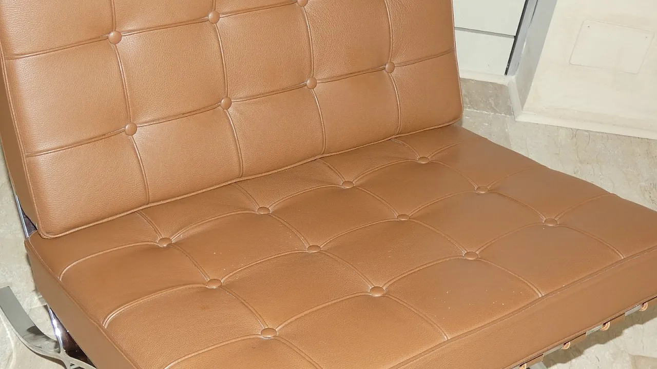 Chair in steel and leather in the style of Knoll, 1980s 14