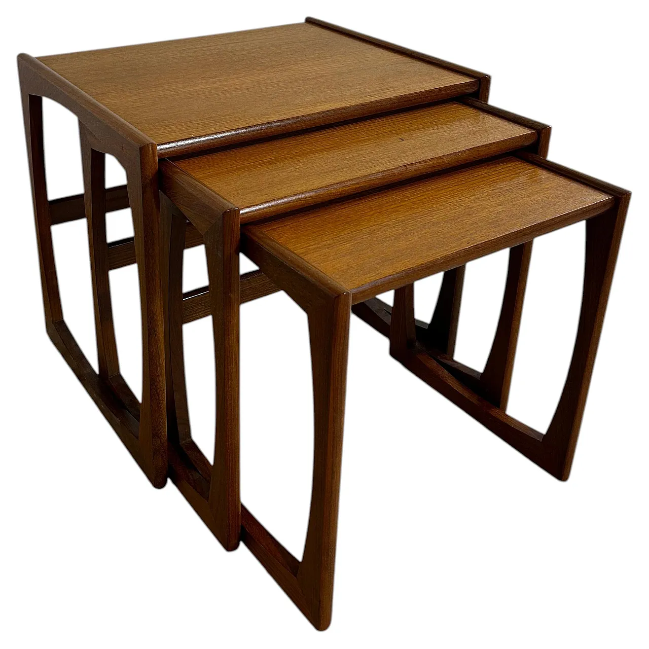 3 Tavolini nesting G Plan in teak inglese Mid-Century, anni ’60 1