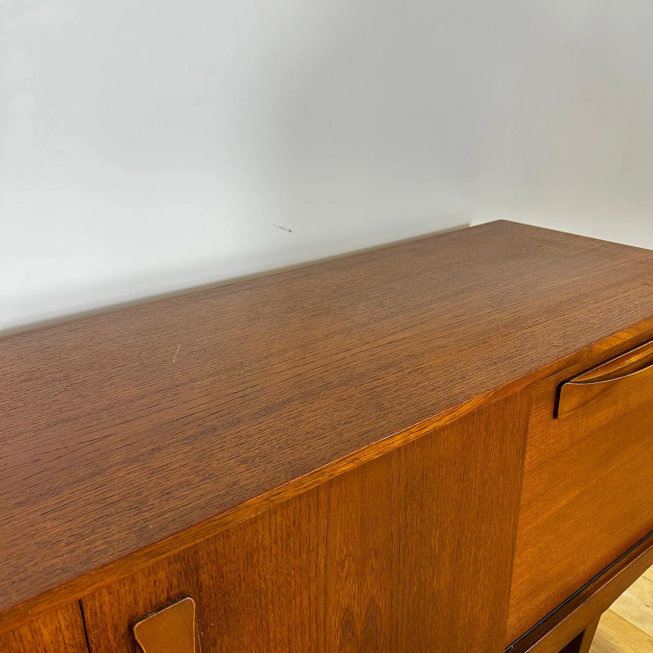 Sideboard Stonehill in teak inglese Mid-Century, anni ’60 6