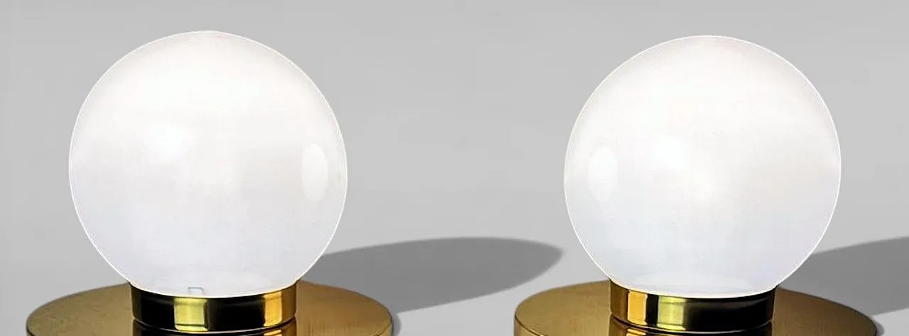 Pair of lamps with brass bases and opal glass shades, 1980s 6