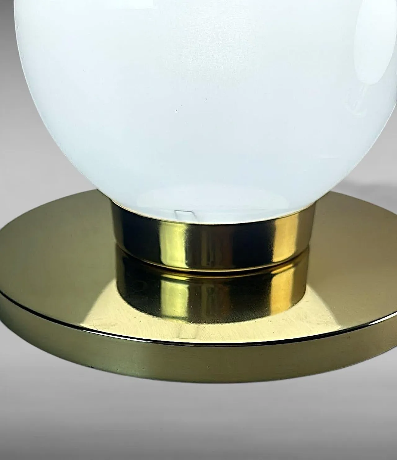 Pair of lamps with brass bases and opal glass shades, 1980s 12