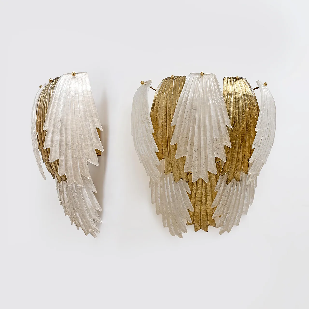 Coppia di applique in vetro di Murano e foglia di ottone, anni 2000 9