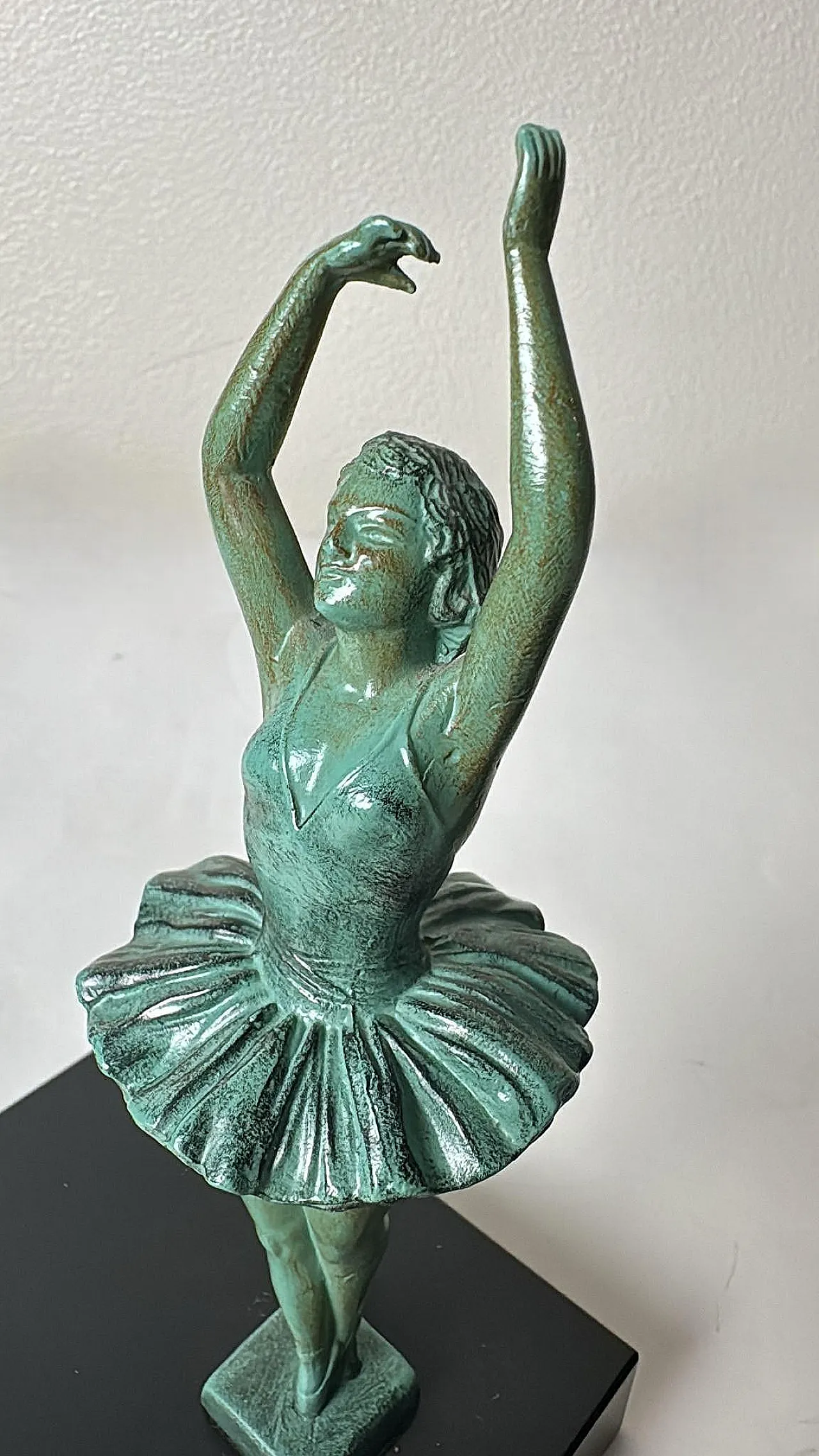 Coppia di reggilibri a ballerina in spelta e marmo di Marquina,anni 30 15