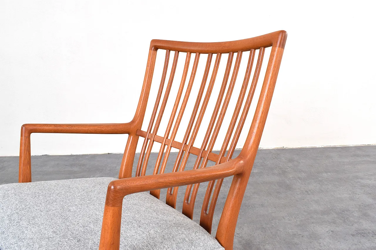 Sedia a dondolo ML33 in quercia di Hans J. Wegner per A/S Mikael Laursen, anni '50 8