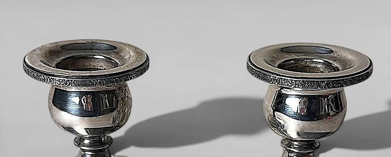 Coppia di candelabri in argento Dutchardt di Bernard Rice, anni '50 6