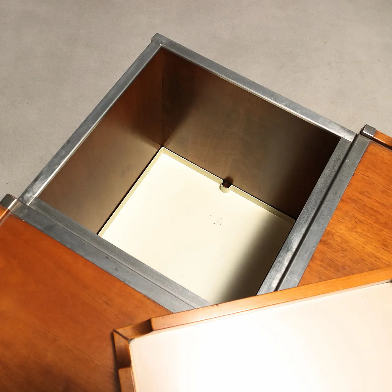 Coffee table, 1970s 8