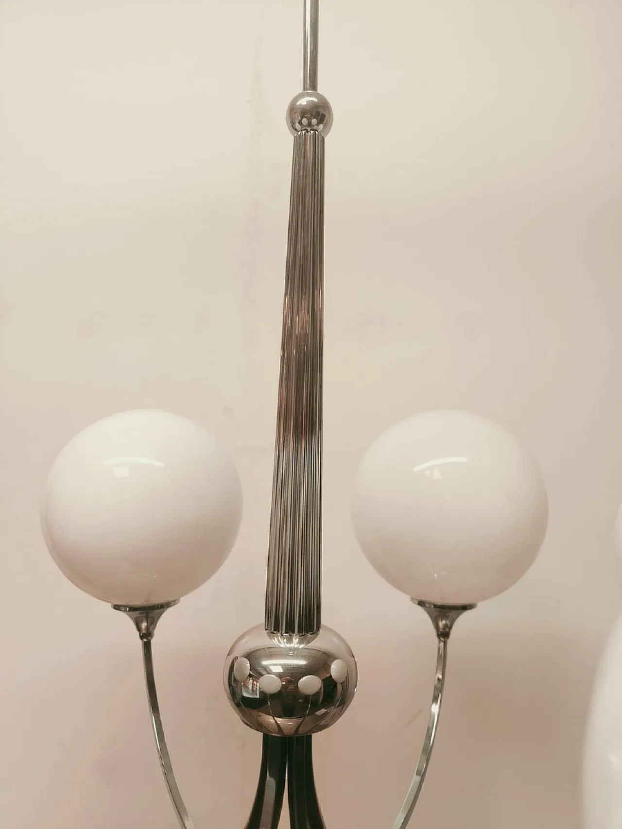 Lampadario a sei luci in metallo cromato con vetri sferici, anni '80 2