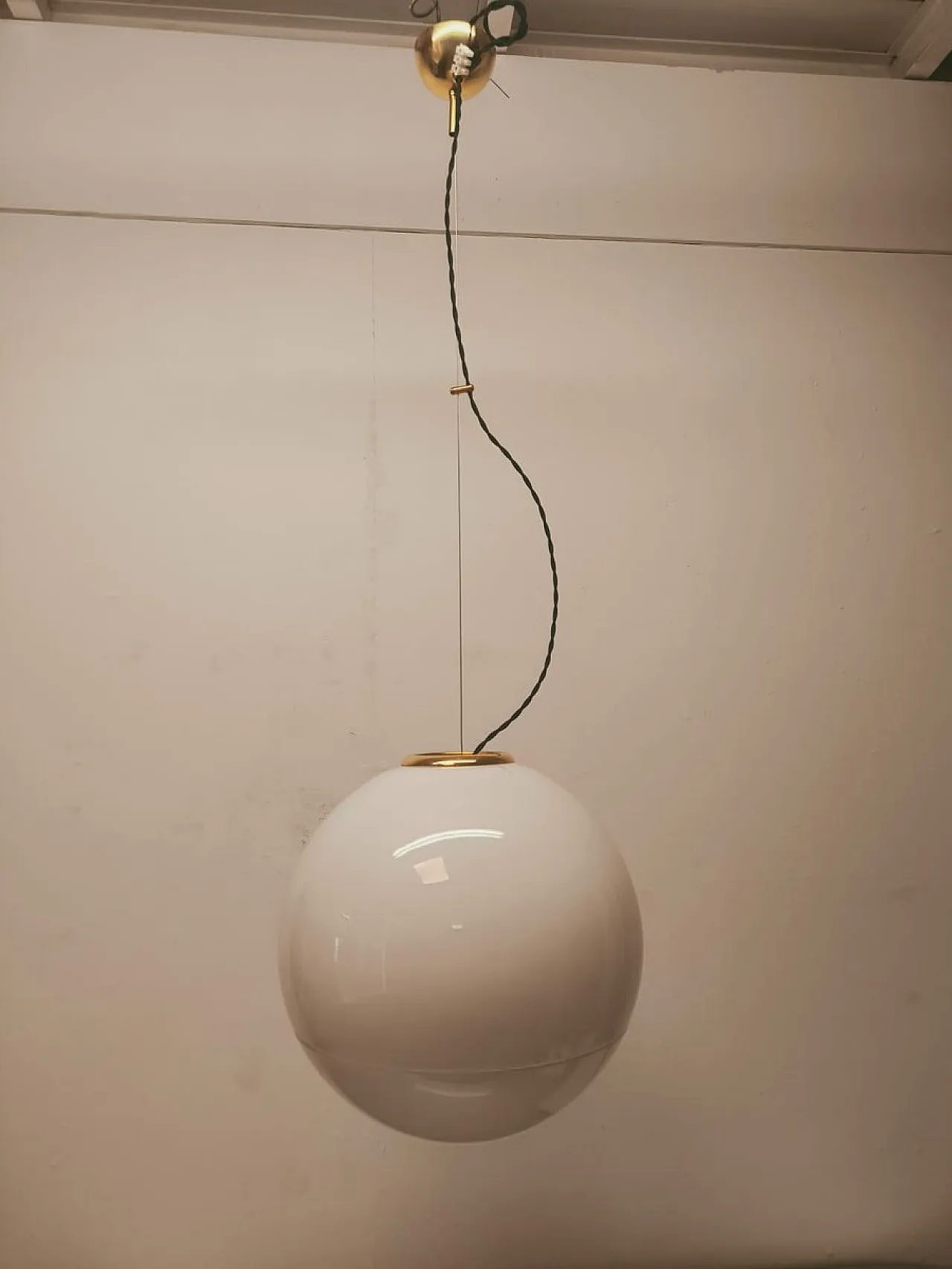 Lampada a sospensione Leucos in ottone di Roberto Pamio, anni '80 14