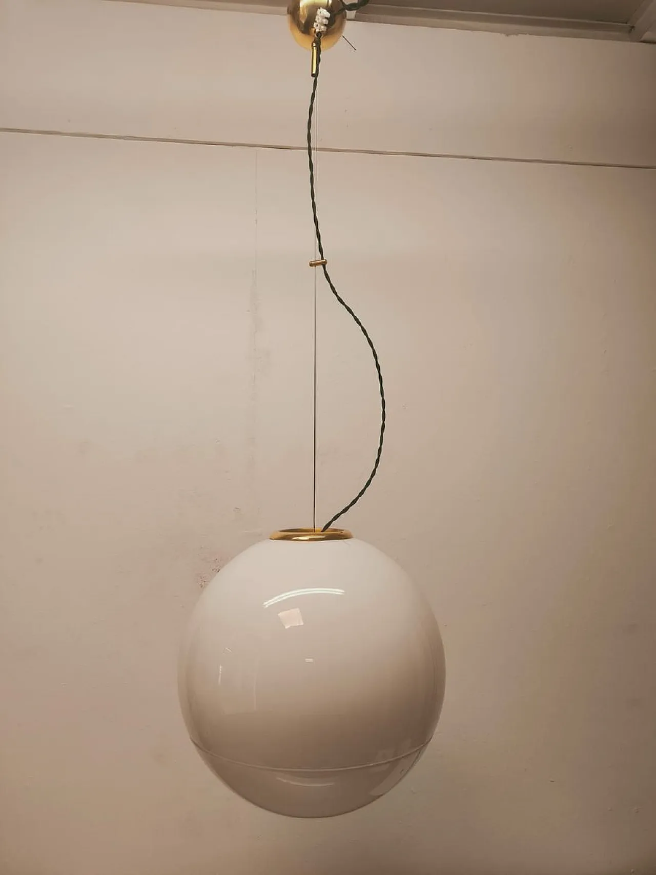 Lampada a sospensione Leucos in ottone di Roberto Pamio, anni '80 15