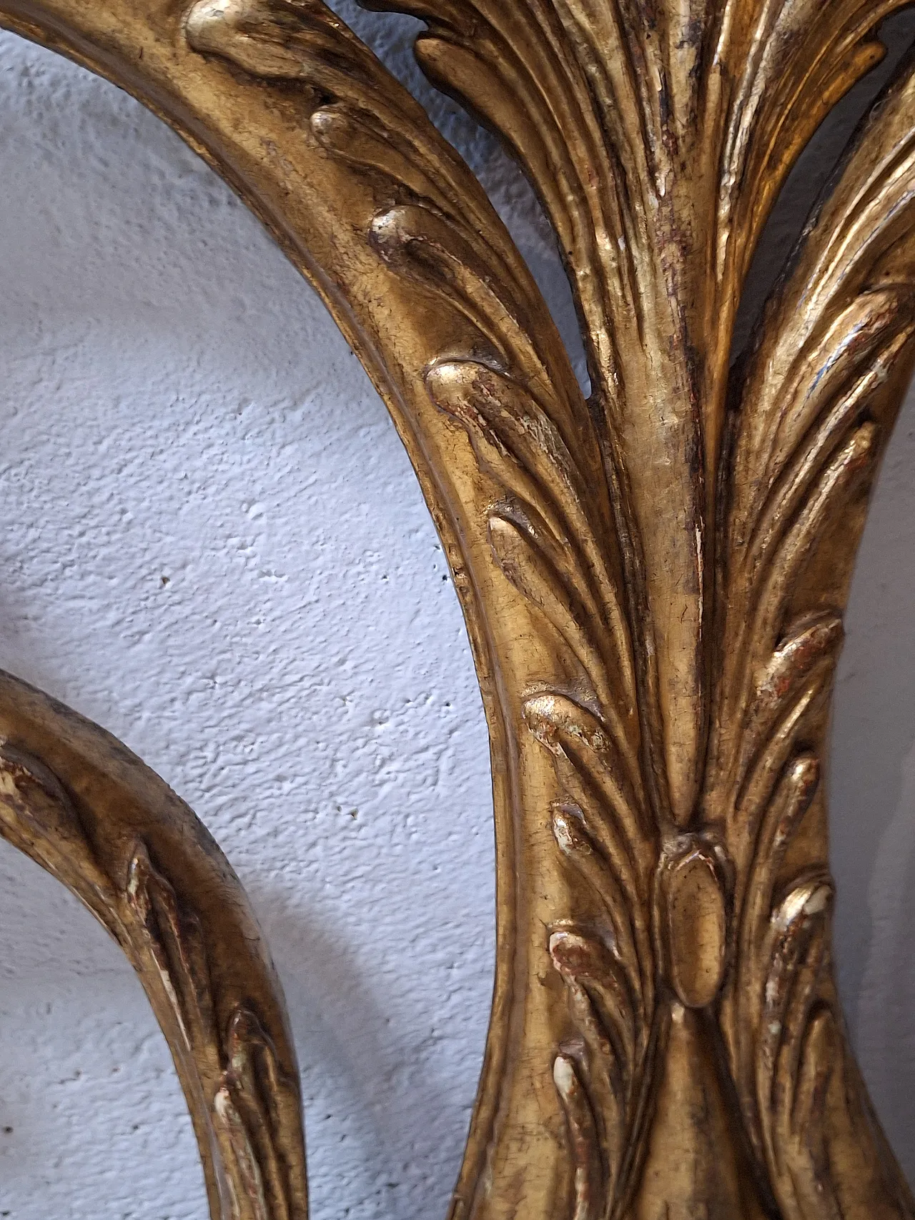Baroque style headboard in carved and gilded wood, 19th century 12