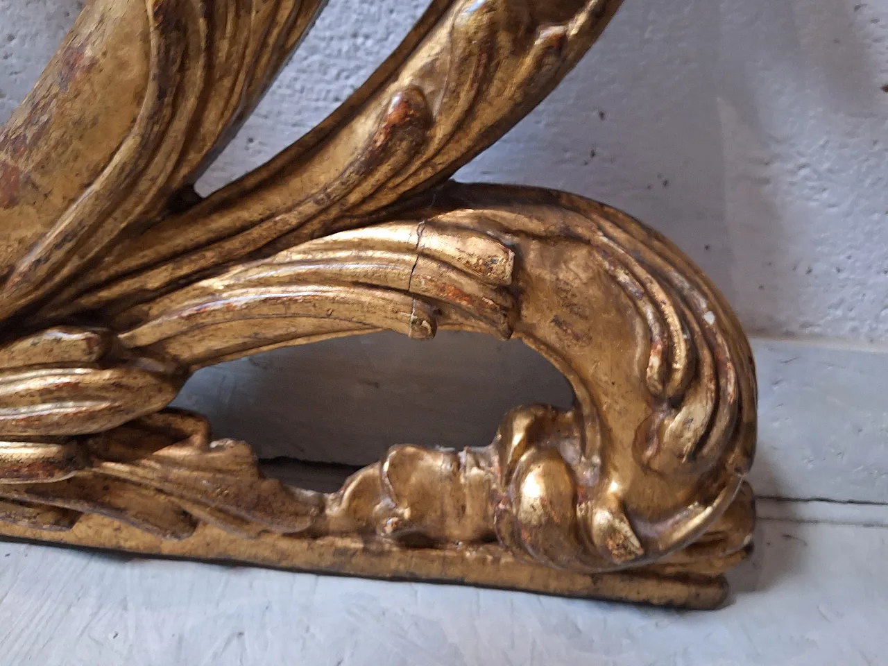 Baroque style headboard in carved and gilded wood, 19th century 22