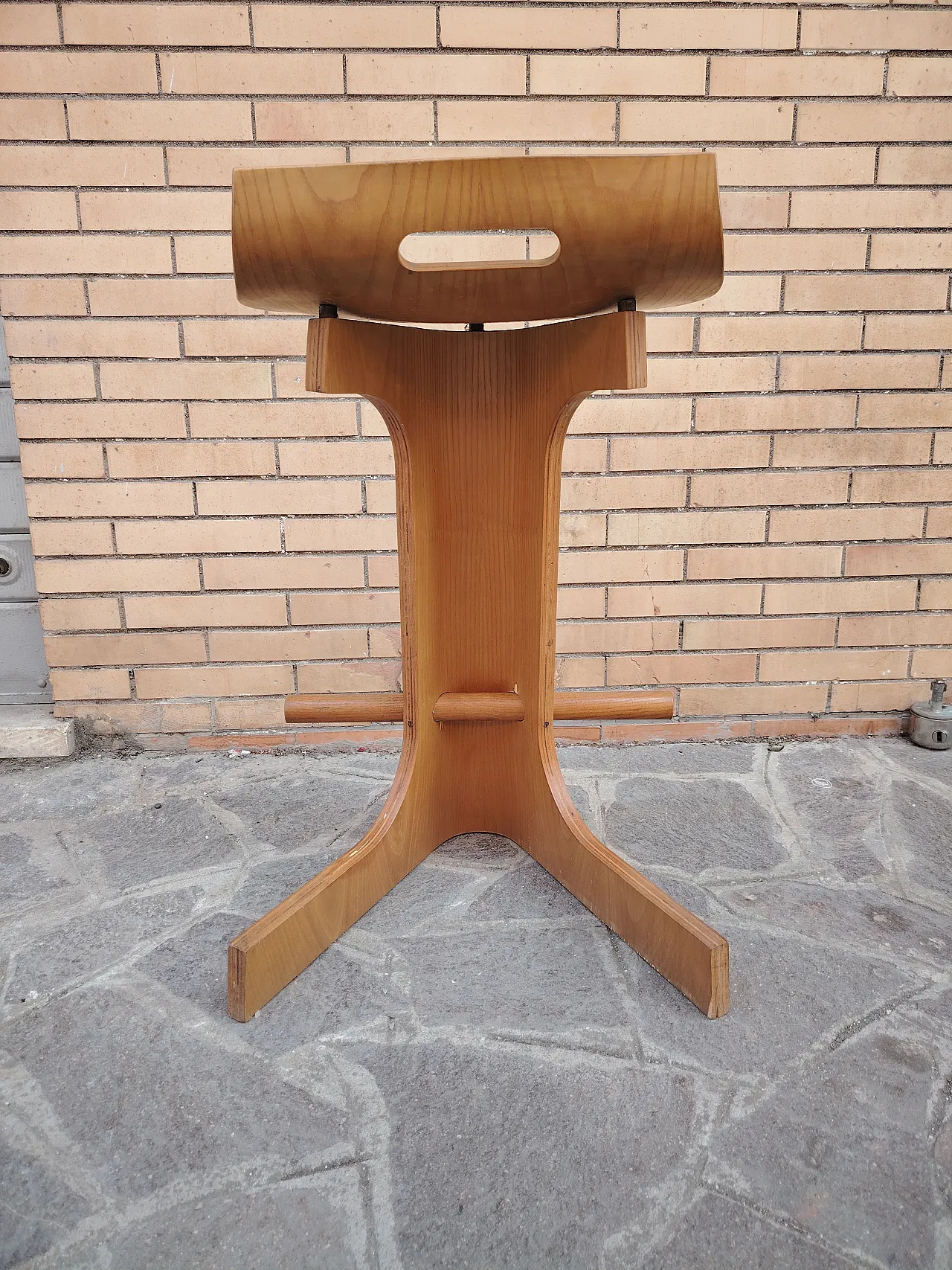 Giovanni Offredi rare wooden stool for MC Selvini 8