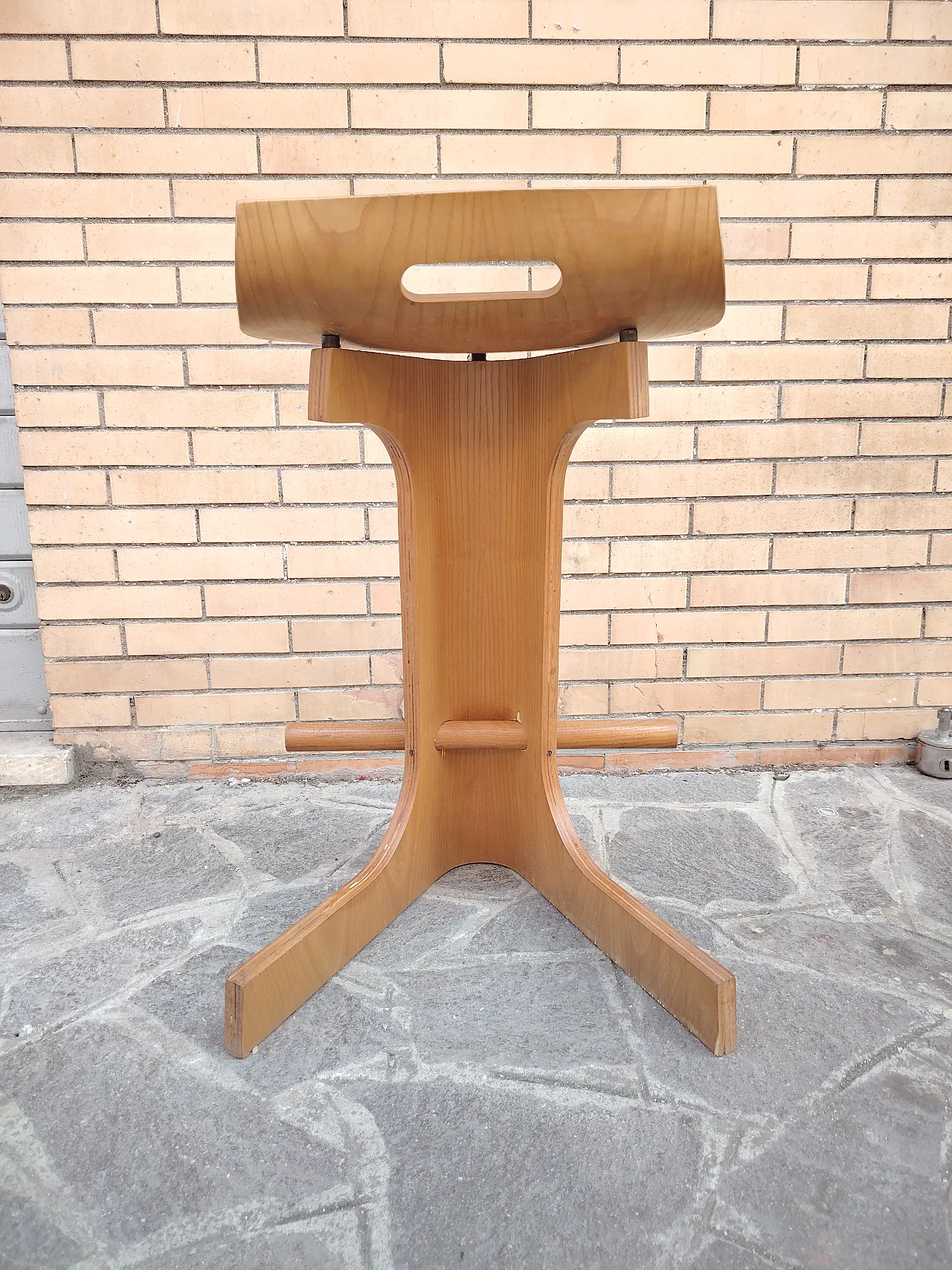 Giovanni Offredi rare wooden stool for MC Selvini 9