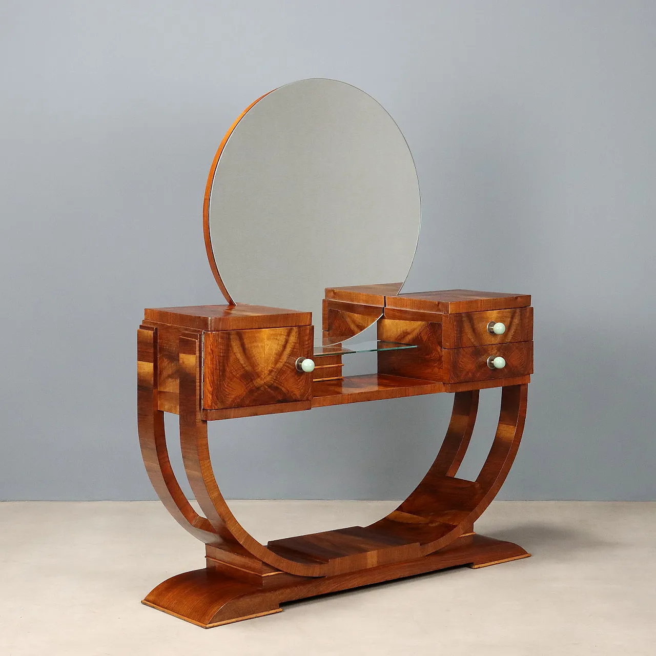 Art Deco toilet veneered in walnut pedule, 20th century 1