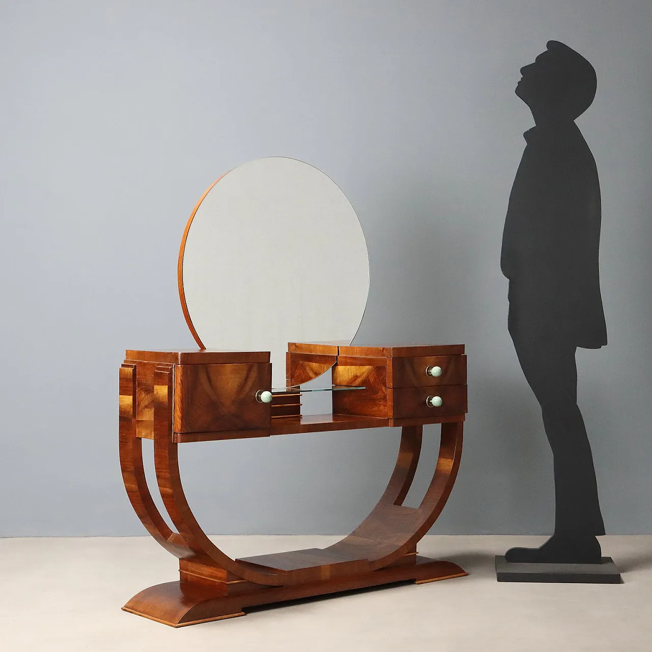 Art Deco toilet veneered in walnut pedule, 20th century 3