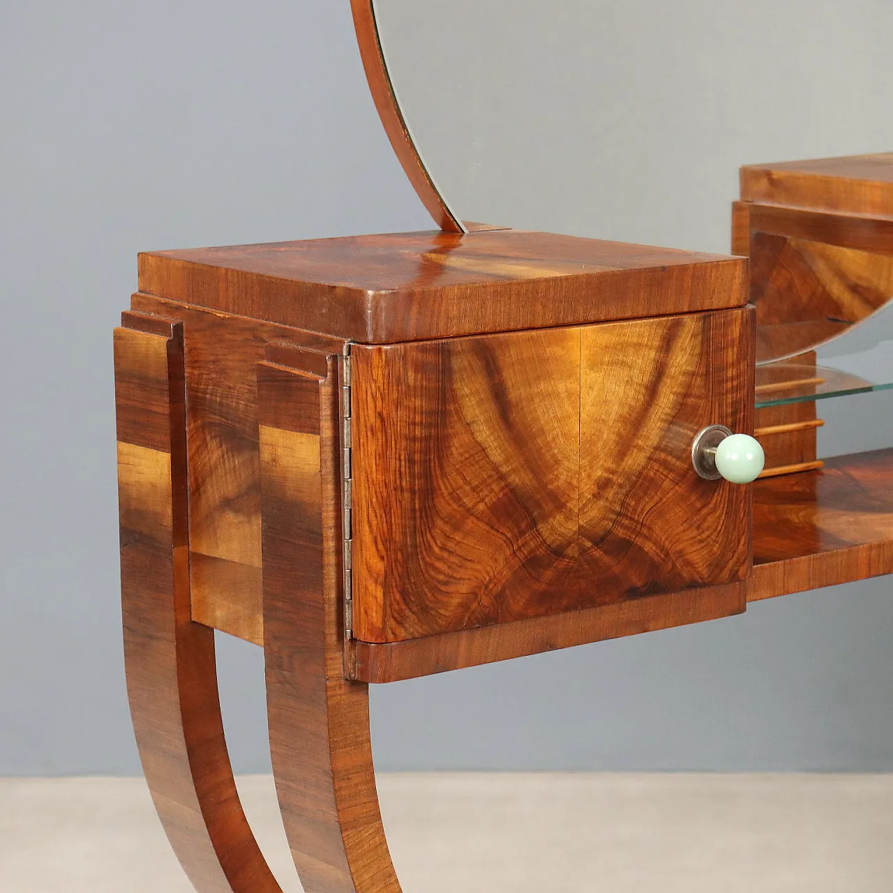 Art Deco toilet veneered in walnut pedule, 20th century 5