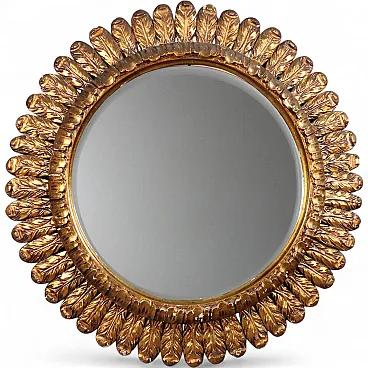 Round mirror in carved and gilded wood, 20th century
