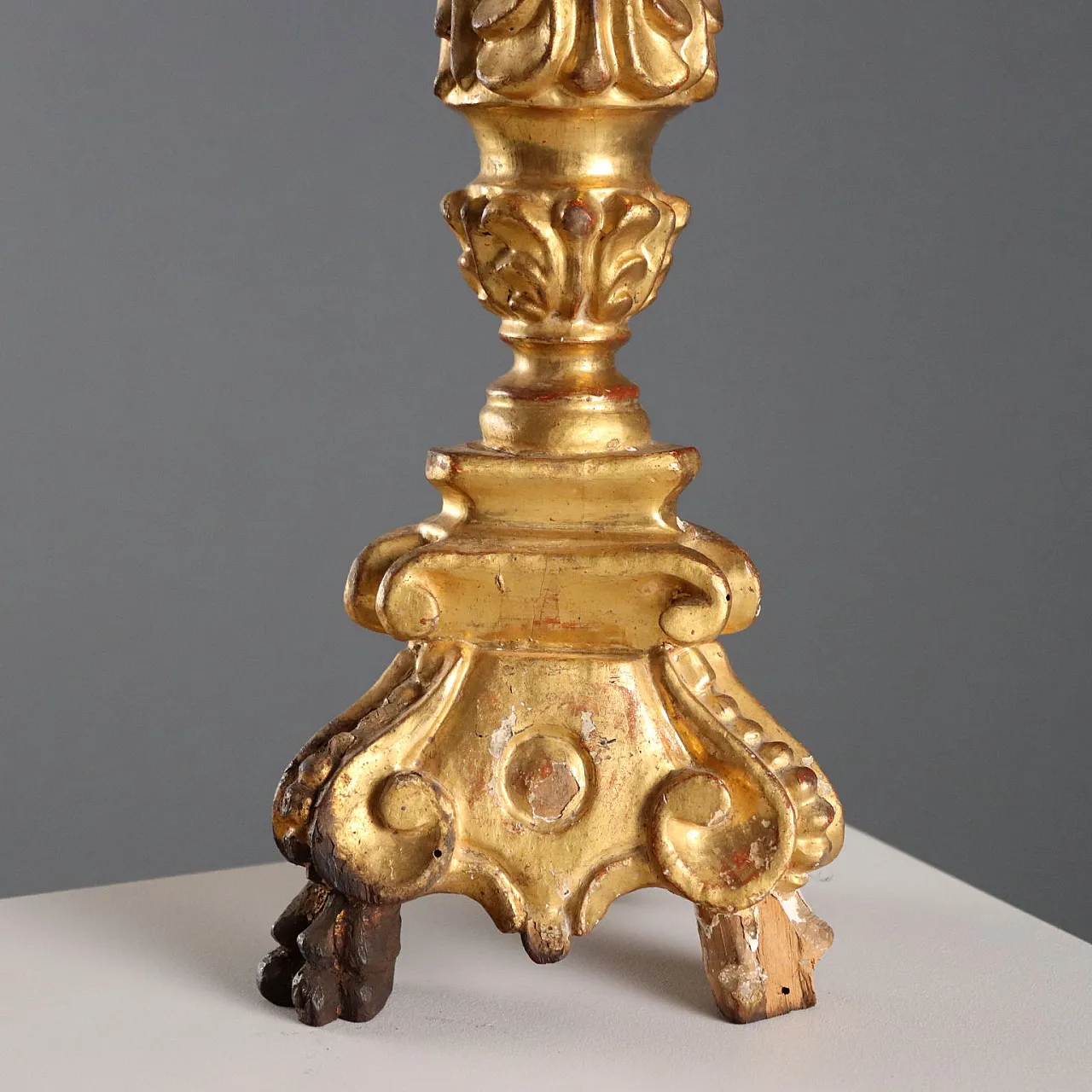 Carved and gilded wooden candelabra, 19th century 7