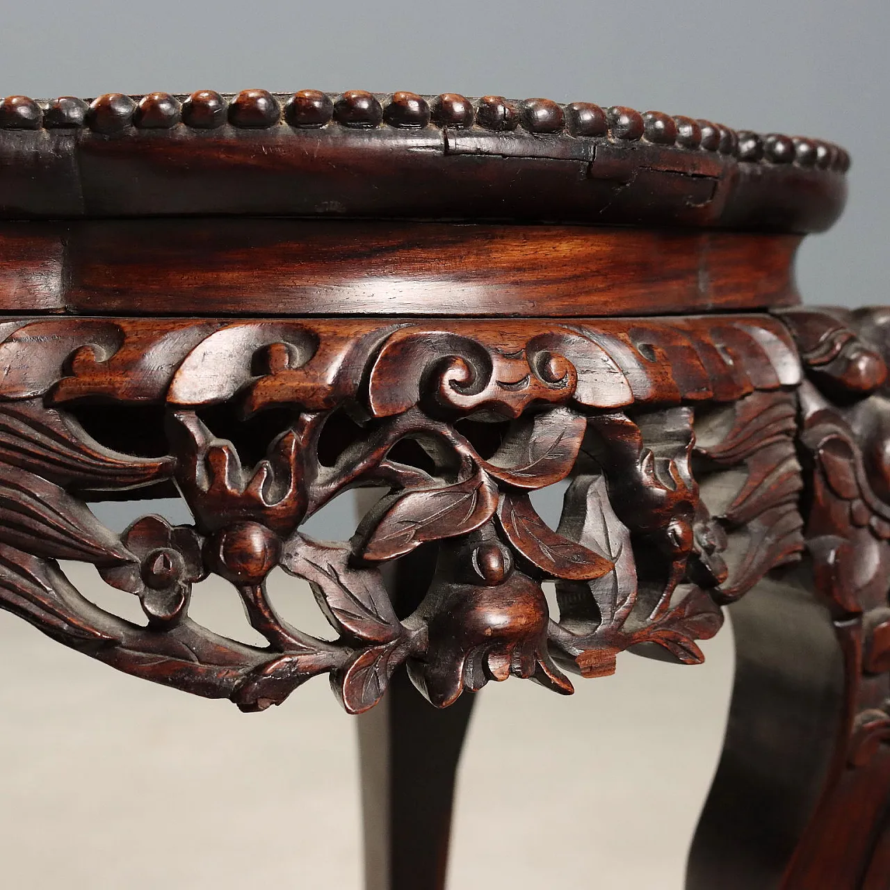 Coffee table in exotic wood with an oriental flavour, 20th century 5