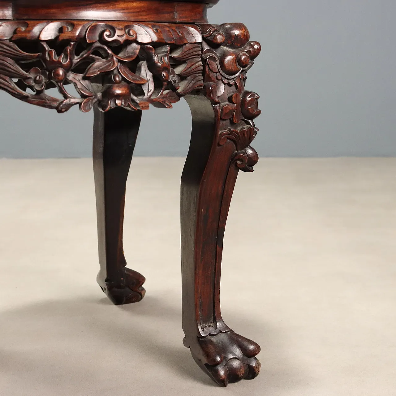 Coffee table in exotic wood with an oriental flavour, 20th century 6
