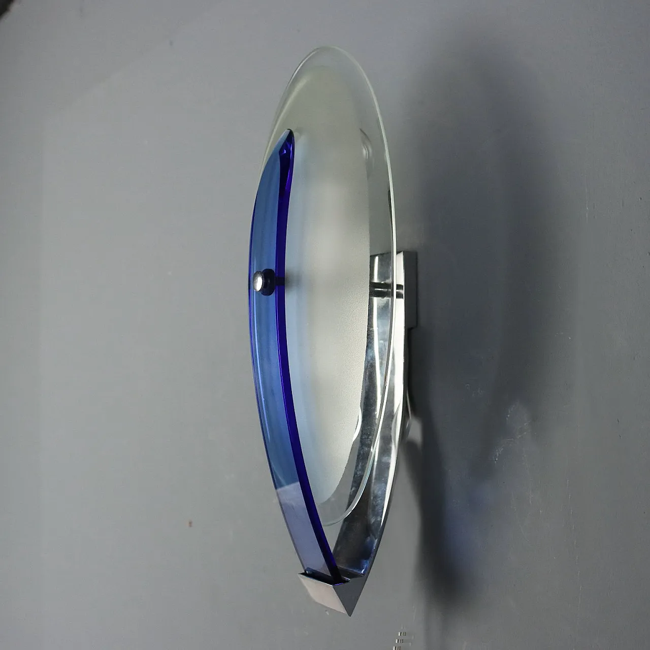 Wall light in glass and metal, 1960s 5