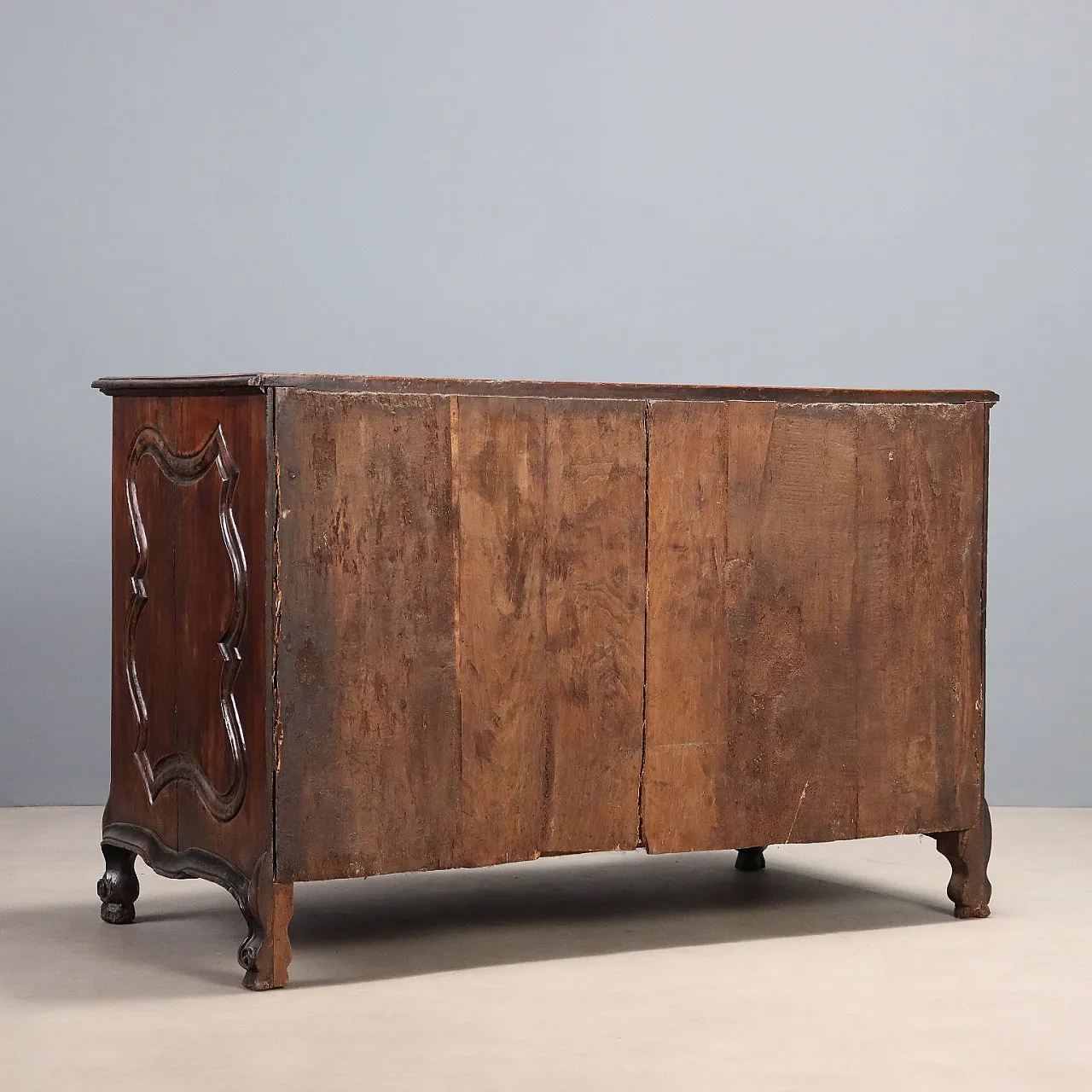 Baroque chest of drawers in walnut, 18th century 10